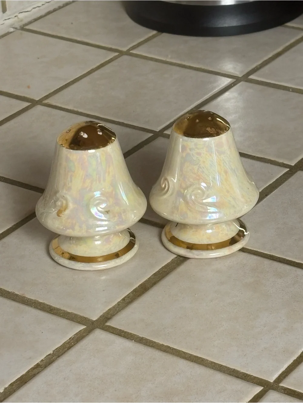 Vintage 1950s Lustreware Mushroom Salt & Pepper Shakers Gold Trim Ceramic Pair